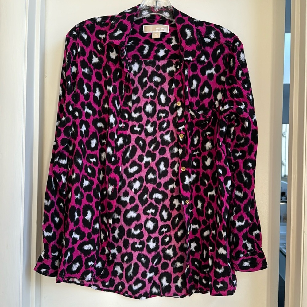 Michael Kors Leopard Print in Pink